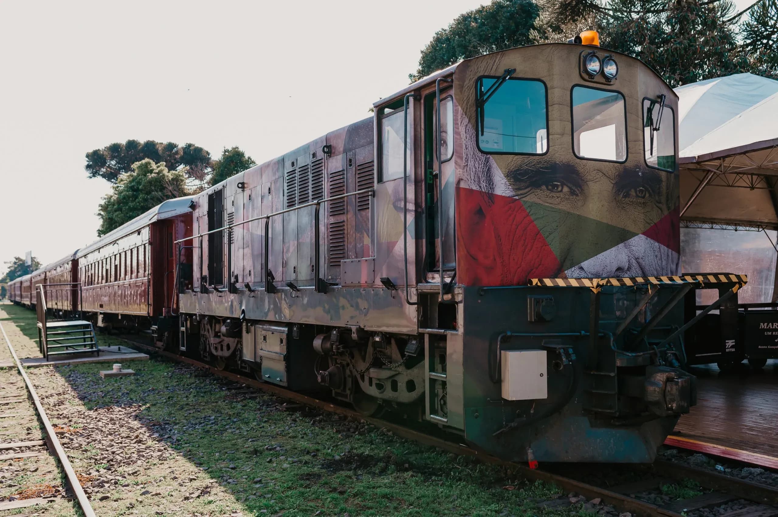 GL8 — foto 5